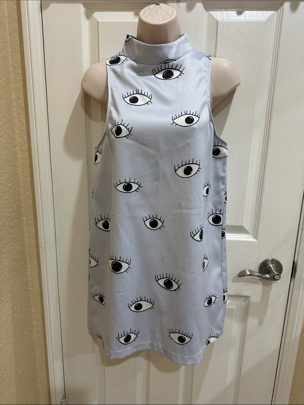 Fun Light Gray Eye-Print Mock Neck Dress size small